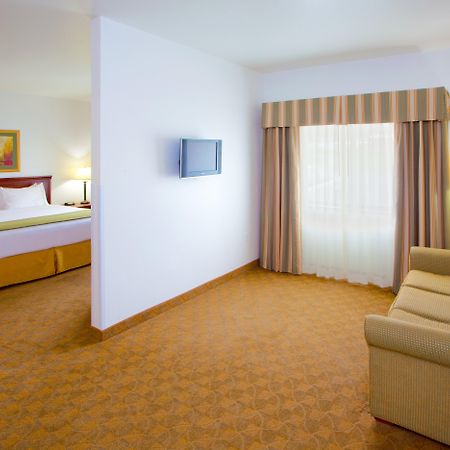 Holiday Inn Express Hotel & Suites Elkins By Ihg Zewnętrze zdjęcie