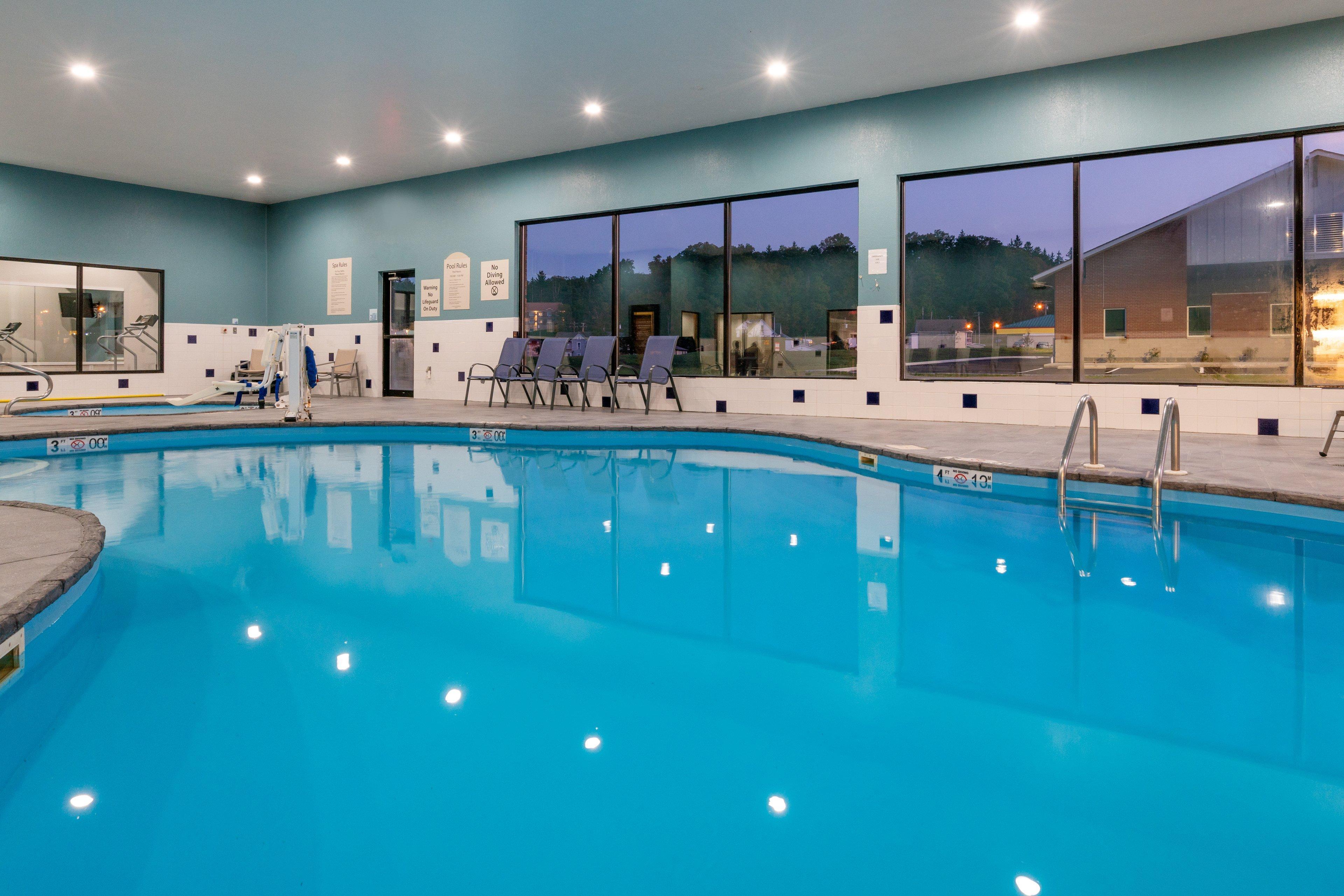 Holiday Inn Express Hotel & Suites Elkins By Ihg Zewnętrze zdjęcie