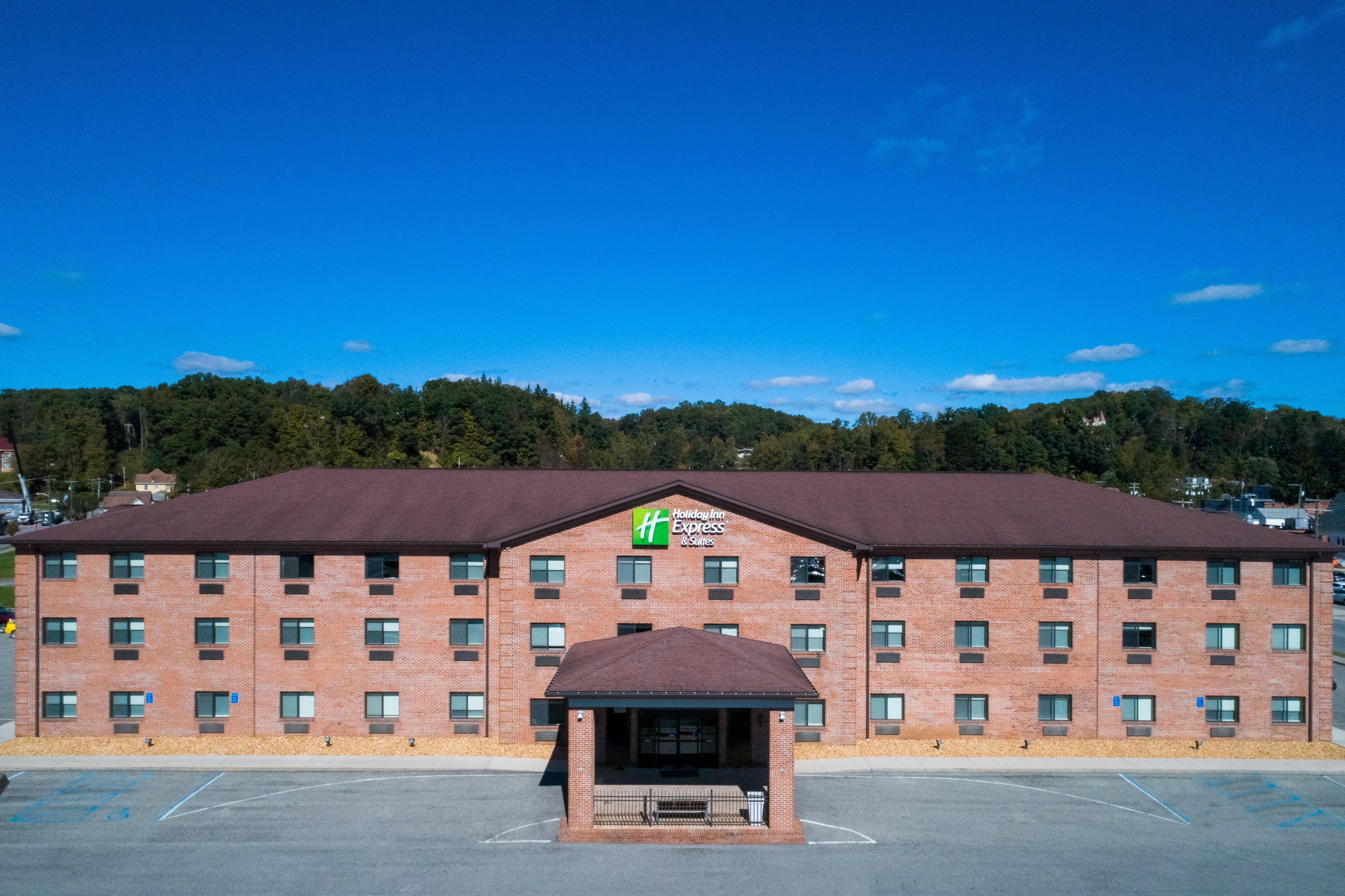 Holiday Inn Express Hotel & Suites Elkins By Ihg Zewnętrze zdjęcie